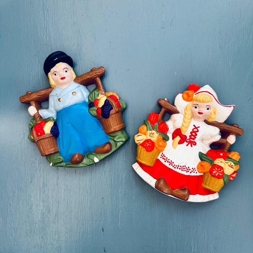 Vintage Chalkware Plaques Pair of Dutch Boy and Girl Children's Bedroom Decor